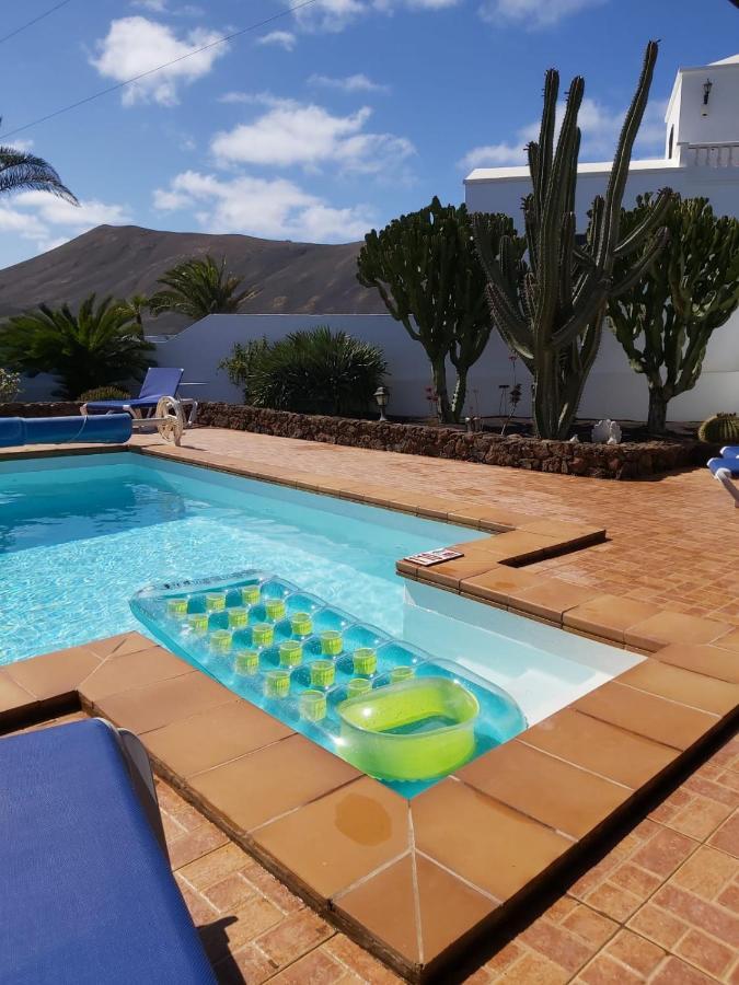 Villa Lucky - Heated Pool Macher ภายนอก รูปภาพ